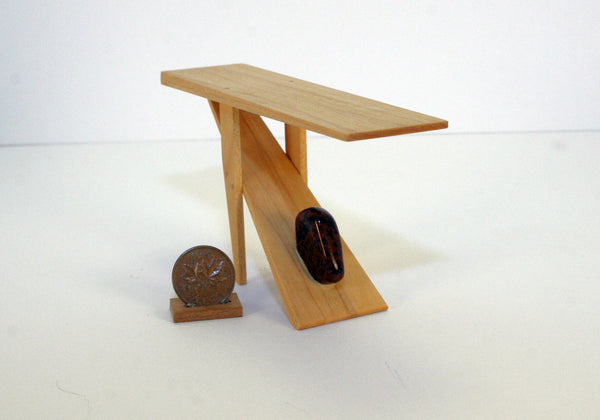 Anderson Cantilever Table