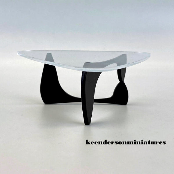Isamu Naguchi Low Table
